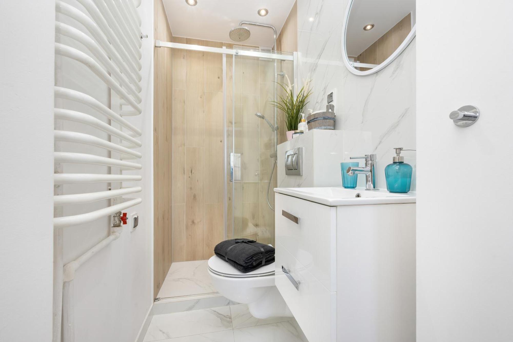J&W Apartments Studio Solidarnosci วอร์ซอ ภายนอก รูปภาพ