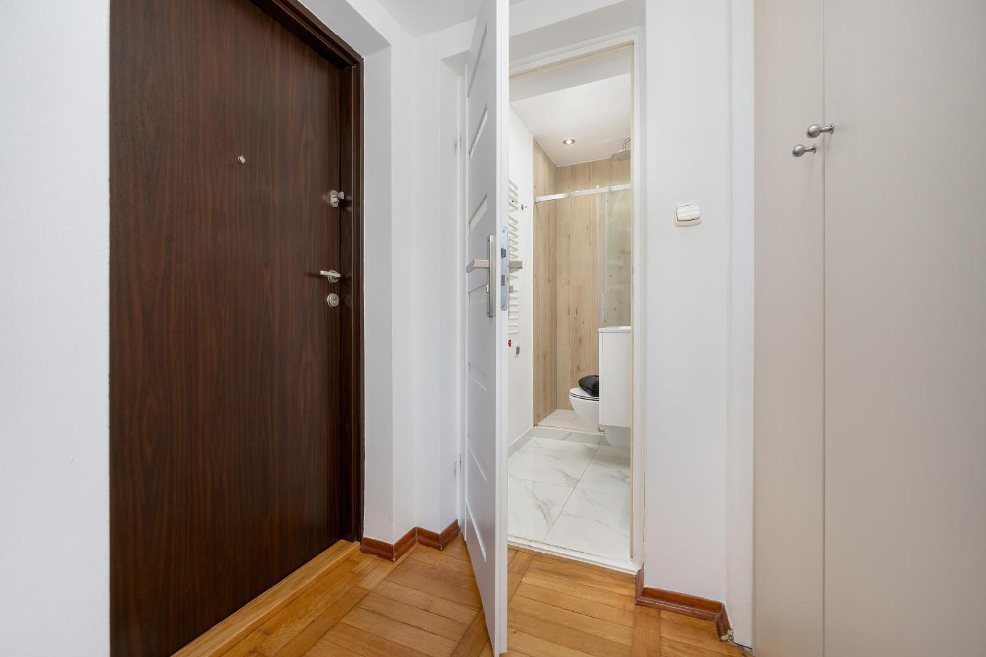J&W Apartments Studio Solidarnosci วอร์ซอ ภายนอก รูปภาพ